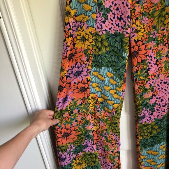 Urban Outfitters Skylar Floral Flare Pant - Picture 7 of 9